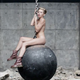 Illustration for article titled Now Sinead OConnor is threatening to sue Miley Cyrus